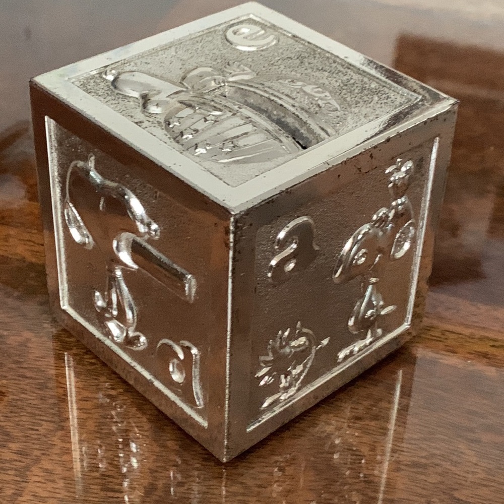 Vintage Peanuts Silver Plate Cube Block Coin Piggy Money Bank Snoopy Woodstock
